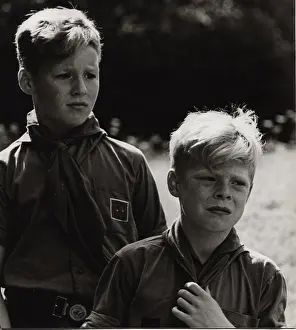 Glum: Two German boy scouts on an outdoor activity