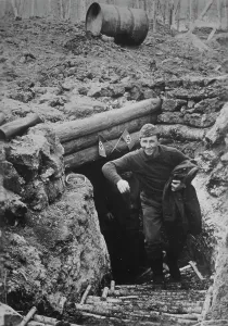 Pennant: German bunker - Eastern Front, 1942