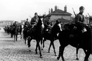 Forecourt: German cavalry in Marseilles, 1942