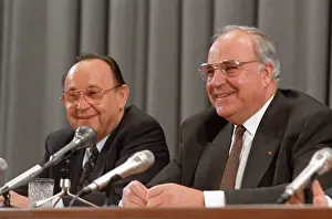 Kohl: German Chancellor Helmut Kohl at press conference, 1990