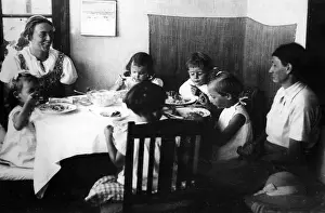 Kindergarten: German children's home in the Usambara mountains