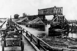Transition: German column crosses the Dnieper River, 1941