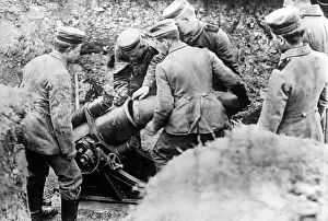 Heights: German gunners loading 25cm trench mortar, WW1