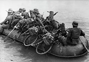 Inflatable: German infantry crossing a border river on the Eastern