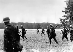 Mp 40: German infantry on the Eastern Front, 1941