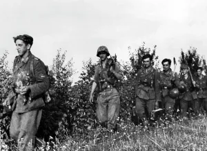 Vistula: German infantry during the fights at the Vistula, 1944
