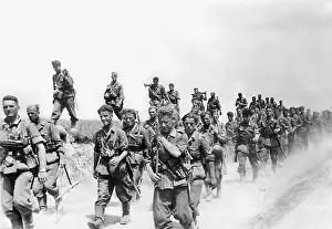Gaining: German Infantry Are Gaining Ground at the Eastern Front, 194
