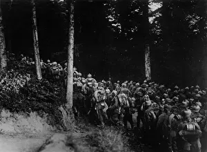 Packs: German infantry on the march, 1916