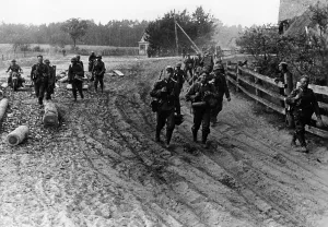 German Soviet: German infantry marching on the Eastern Front, 1941