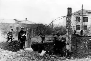 Kharkiv: German infantrymen on the southern Eastern front, May 1942