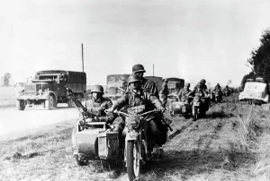 Varna: German mechanized troops on the advance on the Eastern