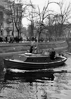 Minesweeping: German minesweeper in Berlin, 1941