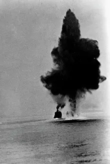 Blows: German minesweeper in the North Sea, 1944