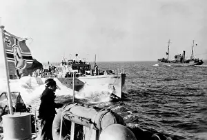 Freighter: German minesweepers, 1941