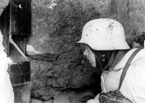 Blockade: German mortar at Leningrad, 1941