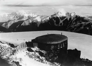 Lanz: German mountain troops on Mount Elbrus, 1942