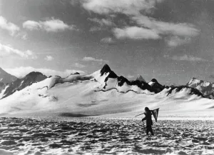 Operate: German mountain troops on Mount Elbrus, 1942