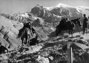 Elbrus: German mountain troops on Mount Elbrus, 1942