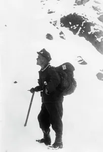 Edelweiss: German mountain troops on Mount Elbrus, 1942
