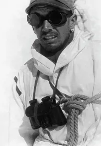 Operate: German mountain troops on Mount Elbrus, 1942