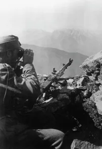 Edelweiss: German mountain troops on Mount Elbrus, 1942