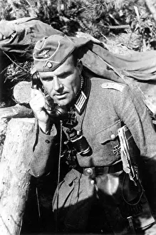 Ilmen: German officer on the telephone, 1942