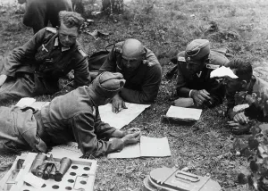 Buschel: German officers at a briefing - Eastern Front, 1941