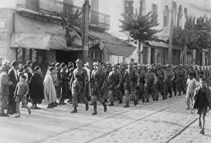 Tunis: German paratroopers in Tunis, 1942