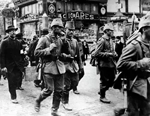 Patroling: German patrol in Brussels, 1914