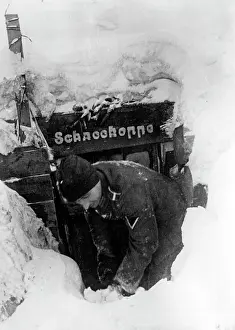 Shovels: German position on the Eastern Front in winter, 1942