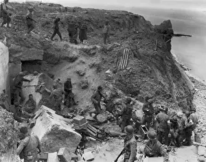 Lcgr1402: German prisoners captured by U.S. Rangers on Pointe