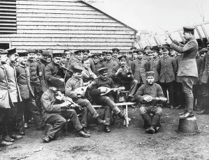 Cornet: German prisoners of war with musical instruments, WW1