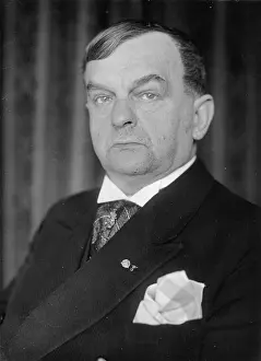 Ringmaster: The German ringmaster Hans Stosch-Sarrasani