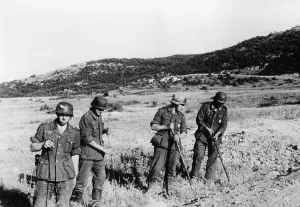 Sappers: German sappers clearing mines, 1942