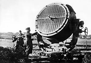 Searchlight: German Searchlight, 1940