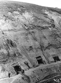 Ravine: German shelters at Stalingrad, 1942