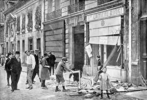 Feeling: German shop wrecked at the outbreak of World War I