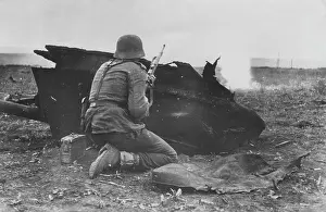 Mitte: German soldier, 1944