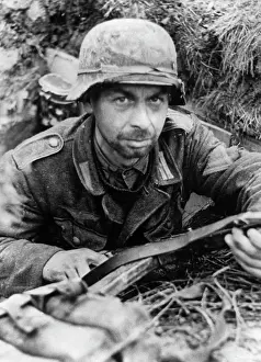 Foxhole: German soldier - Eastern Front, 1944