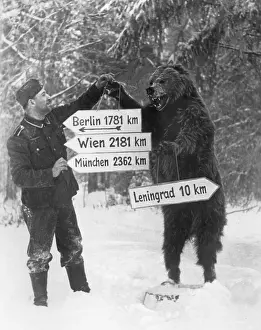Stuffed: German soldier with a sign on the eastern Front, 1941