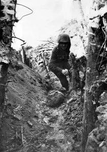 Blockade: German soldier in a trench, 1943