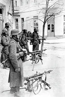 Sentry: German soldiers, 1942