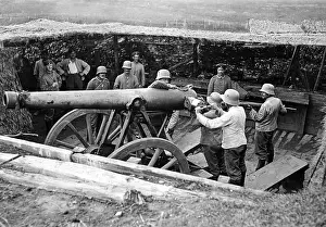 Weaponry: German soldiers of the attack force at the Western Front, 19
