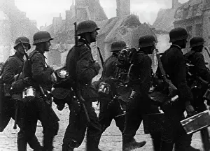 Calais: German soldiers in Calais, 1940