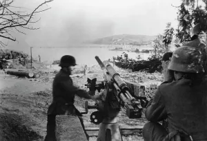 Booty: German soldiers in the Crimea, 1942