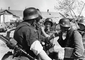 Koch: German soldiers on the Eastern front, 1942