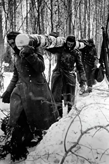 Juchnow: German soldiers on the Eastern Front in winter, 1942
