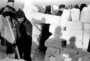 Dahl: German soldiers on the Eastern Front in winter, 1942