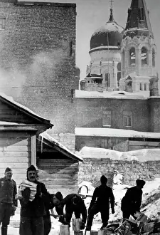 Firewood: German soldiers on the Eastern Front in winter, 1942