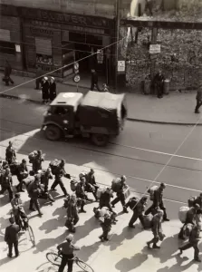 Peacetime: German soldiers returning home